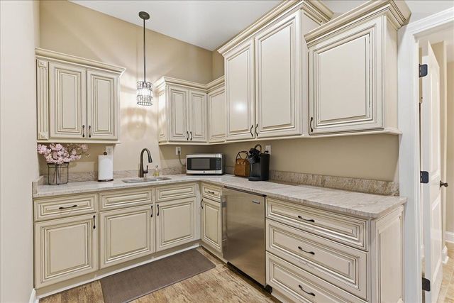 310 S Woodfin Ridge Drive, Inman, SC 29349