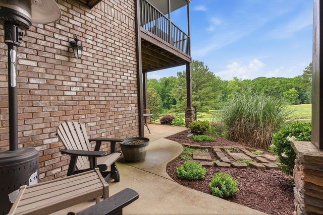 310 S Woodfin Ridge Drive, Inman, SC 29349