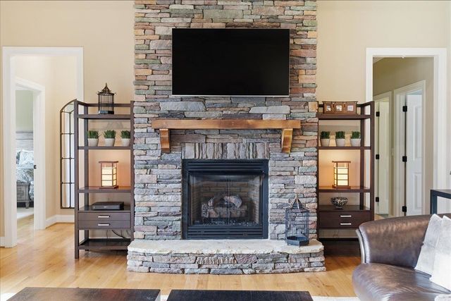 310 S Woodfin Ridge Drive, Inman, SC 29349