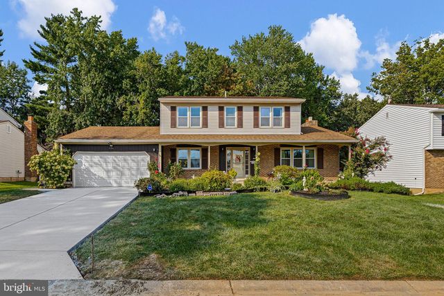 231 E SENECA DR, Newark, DE 19702