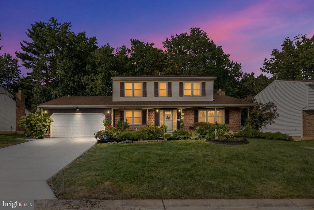 231 E SENECA DR, Newark, DE 19702