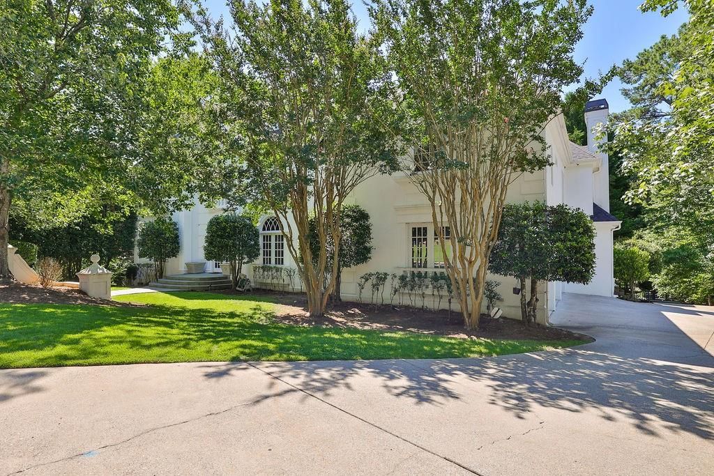110 Larne Court, Roswell, GA 30076