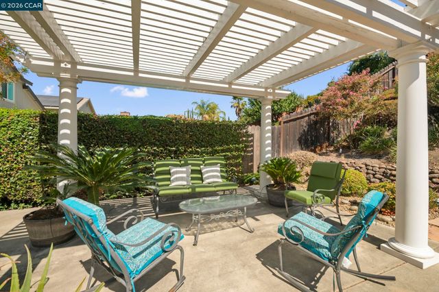 4117 Rocky Point Dr, Antioch, CA 94509