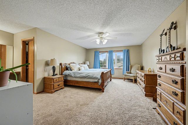 7625 Teal Road, Woodbury, MN 55125