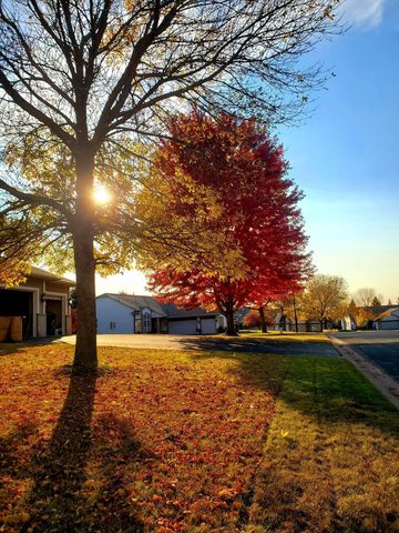 7625 Teal Road, Woodbury, MN 55125