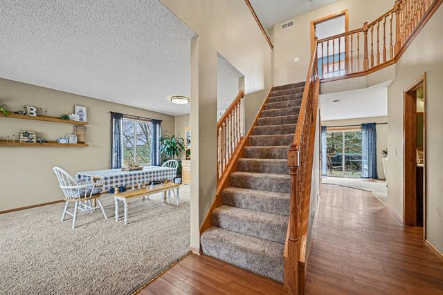 7625 Teal Road, Woodbury, MN 55125