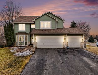 7625 Teal Road, Woodbury, MN 55125