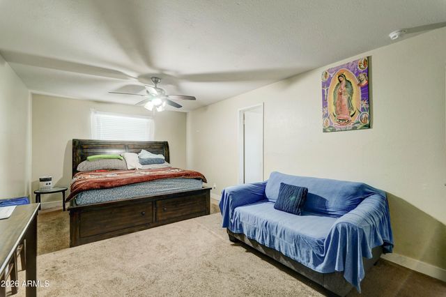7937 W MEADOWBROOK Avenue, Phoenix, AZ 85033