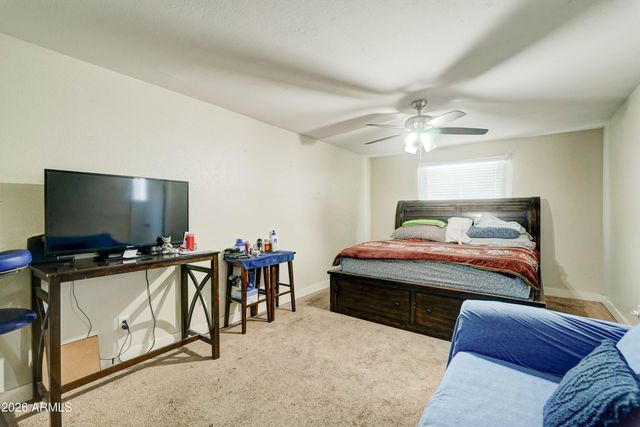 7937 W MEADOWBROOK Avenue, Phoenix, AZ 85033