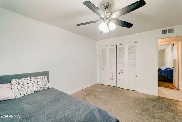 7937 W MEADOWBROOK Avenue, Phoenix, AZ 85033