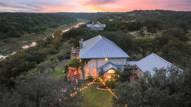 5229 Hupedo Ranch RD, Spicewood, TX 78669