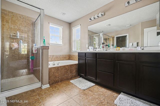 4492 QUAIL HOLLOW Road, Orange Park, FL 32065