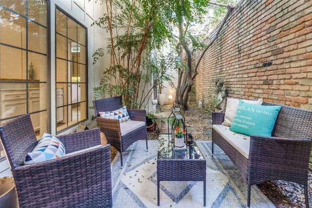 7155 Helsem Bend, Dallas, TX 75230