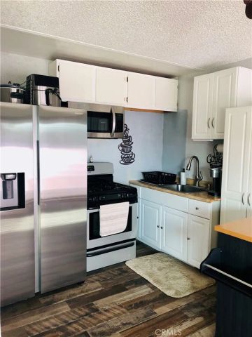 808 Orchard Drive B, Redlands, CA 92374