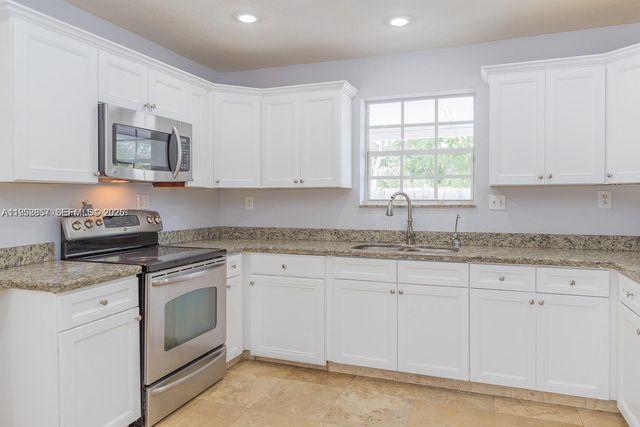 5520 Hayes St 5520, Hollywood, FL 33021