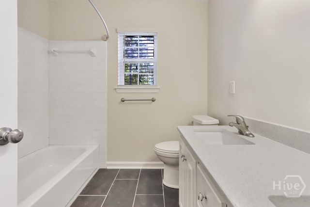 114 Egrets Way Lane, Richmond Hill, GA 31324
