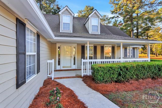 114 Egrets Way Lane, Richmond Hill, GA 31324