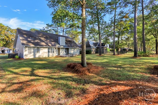 114 Egrets Way Lane, Richmond Hill, GA 31324