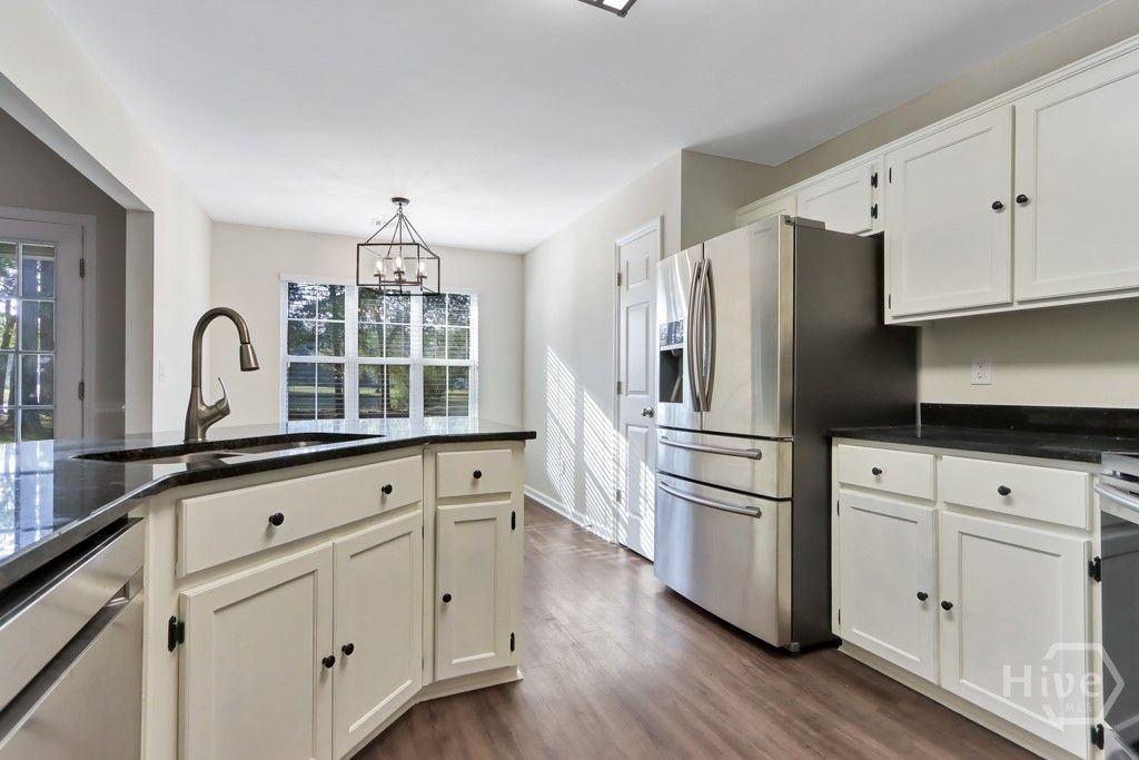 Image 20 of property listing at 114 Egrets Way Lane, Richmond Hill, GA 31324