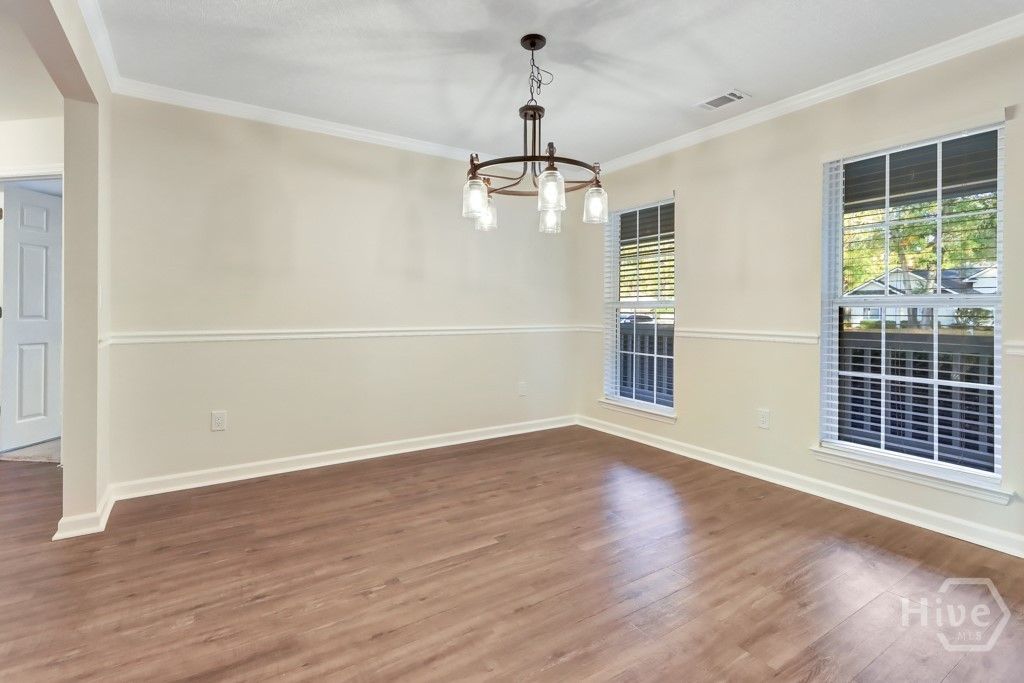 Image 6 of property listing at 114 Egrets Way Lane, Richmond Hill, GA 31324