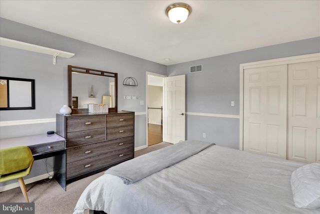 614 W PINE ST, Leesport, PA 19533