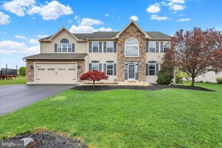 614 W PINE ST, Leesport, PA 19533