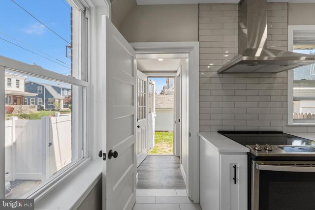 1121 SHELMIRE AVE, Philadelphia, PA 19111