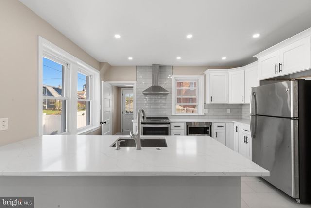 1121 SHELMIRE AVE, Philadelphia, PA 19111