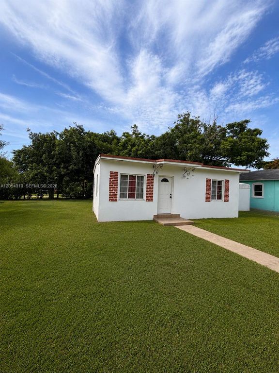 10351 SW 183rd Street, Miami, FL 33157