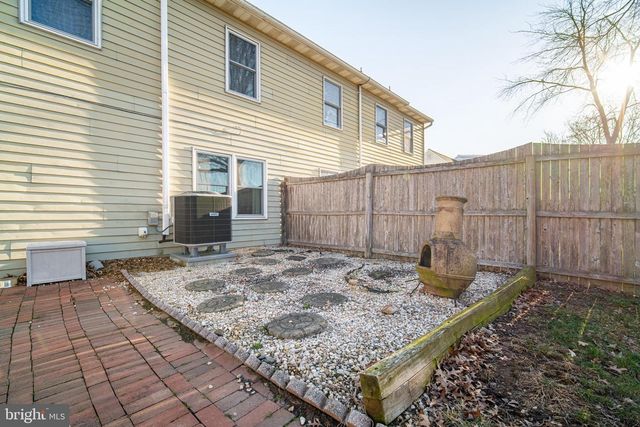 250 HUNTINGTON DR, Mountville, PA 17554