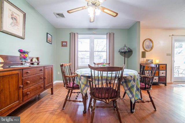 250 HUNTINGTON DR, Mountville, PA 17554