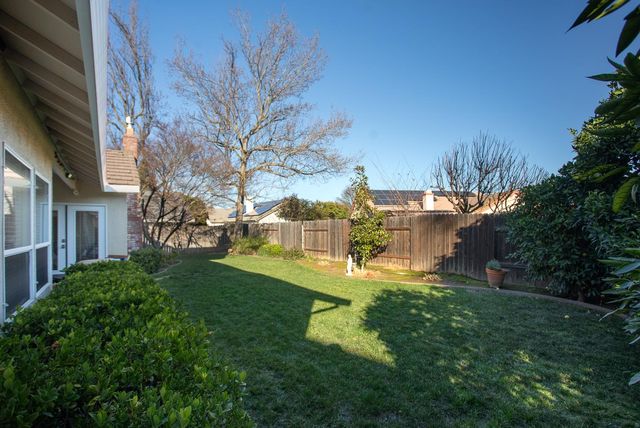 1707 Majorca Dr, Yuba City, CA 95993