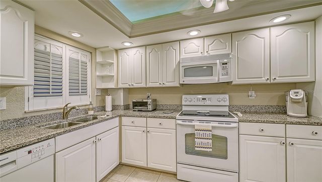 5600 BEACH WAY DRIVE 113, Sarasota, FL 34242