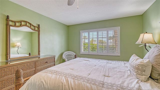 5600 BEACH WAY DRIVE 113, Sarasota, FL 34242
