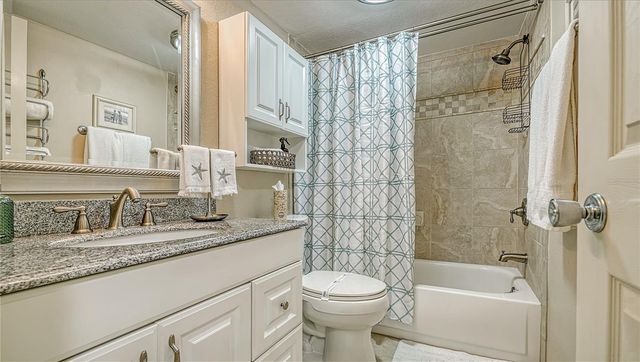 5600 BEACH WAY DRIVE 113, Sarasota, FL 34242