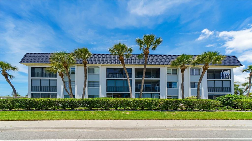 5600 BEACH WAY DRIVE 113, Sarasota, FL 34242