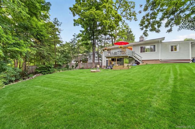 35 Wheeler Drive, Cortlandt Manor, NY 10567