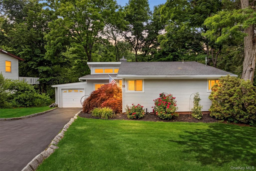 35 Wheeler Drive, Cortlandt Manor, NY 10567