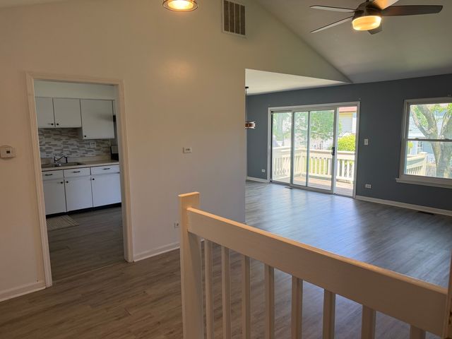 1251 Bradwell Lane D, Mundelein, IL 60060