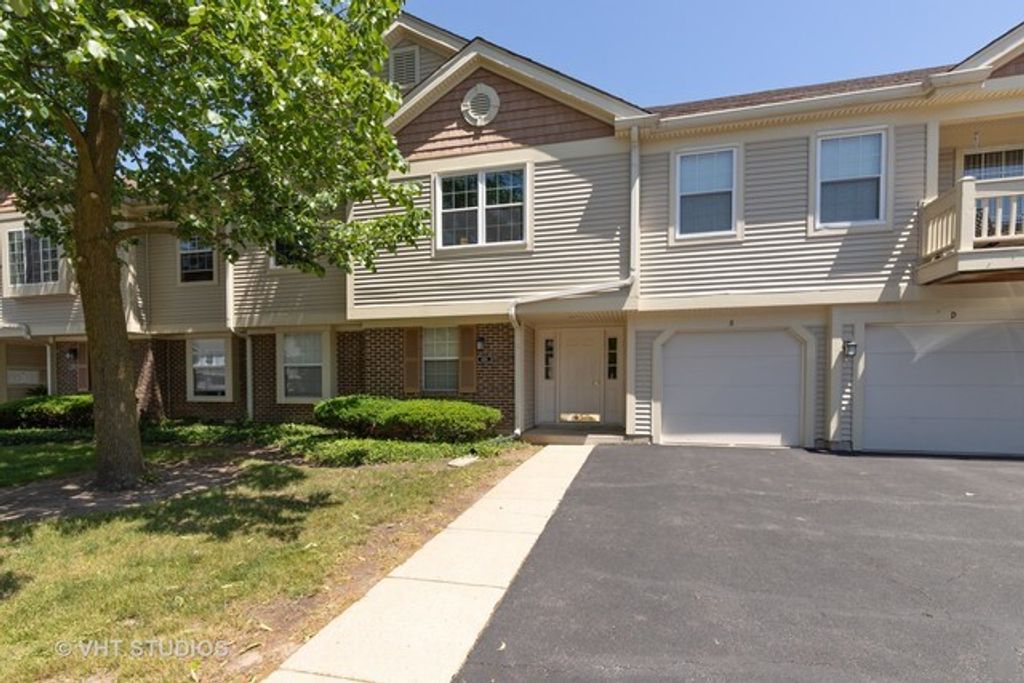 1251 Bradwell Lane D, Mundelein, IL 60060