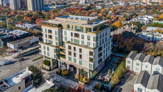 4205 Buena Vista Street 302, Dallas, TX 75205