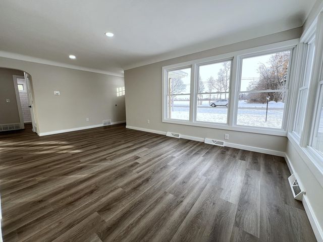 1023 Sutton Road, Adrian, MI 49221