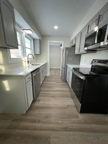 1023 Sutton Road, Adrian, MI 49221