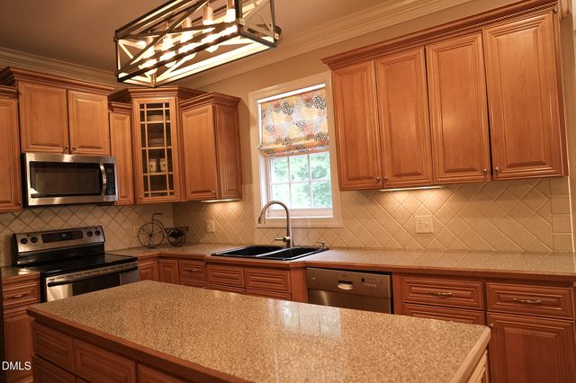 7313 Trevorwood Drive, Willow Spring, NC 27592