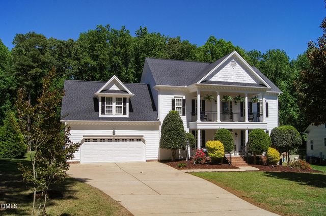 7313 Trevorwood Drive, Willow Spring, NC 27592