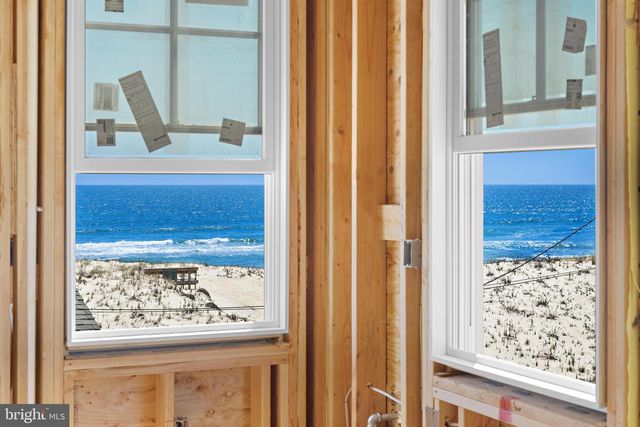 5909 OCEAN BLVD, Long Beach Township, NJ 08008