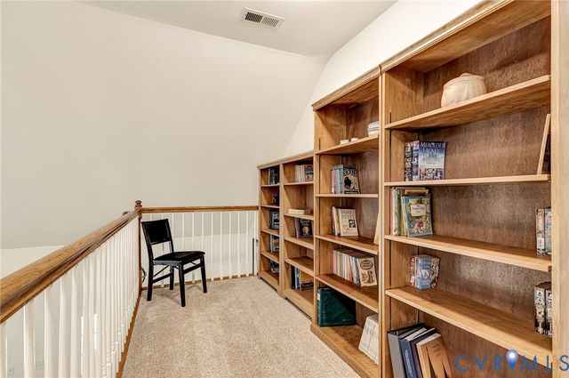 6009 Studley Woods Dr, Hanover, VA 23069