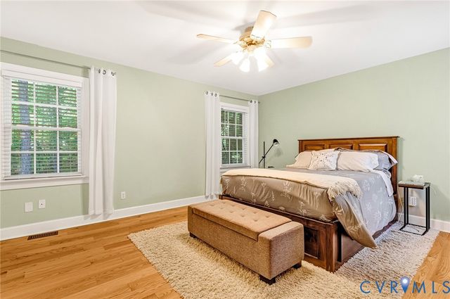 6009 Studley Woods Dr, Hanover, VA 23069