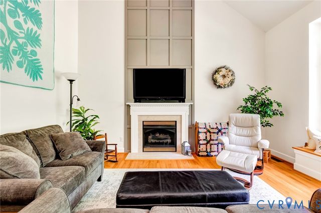 6009 Studley Woods Dr, Hanover, VA 23069
