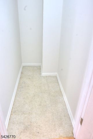 8 Amethyst Way 8, Franklin Twp., NJ 08823